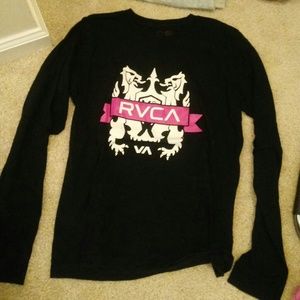 an RVCA long sleeve graphic tee barelyvworn